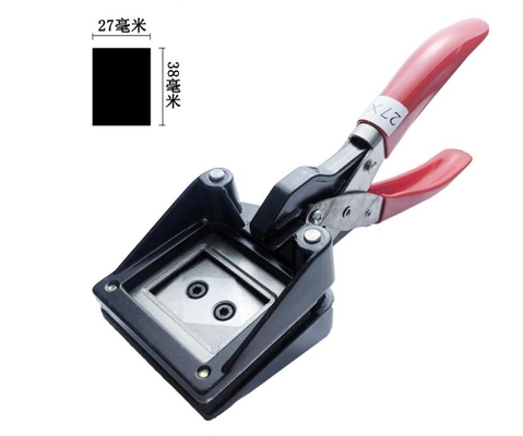 La CINA La taglierina manuale della foto del passaporto della maniglia del metallo perfora la taglierina della foto di identificazione di 38mm x di 27mm fornitore