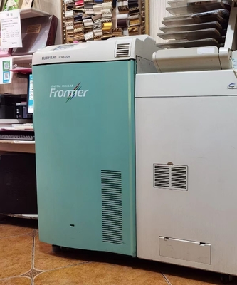 Frontiera 500 Digital Minilab di Fuji usato fornitore