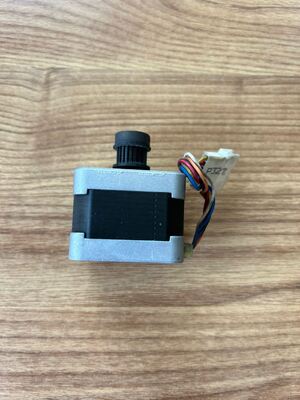Motore avanzamento carta OEM W410494 W410494-01 W410494-02 Ricambio compatibile con minilab fotografico digitale Noritsu QSS3201 Motore trasporto carta fornitore