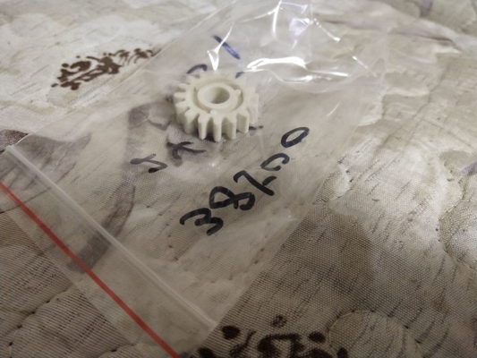 Pezzi di ricambio di plastica di Konica R1 R2 Minilab 3850 02416 385002416B 3850 02416B fornitore