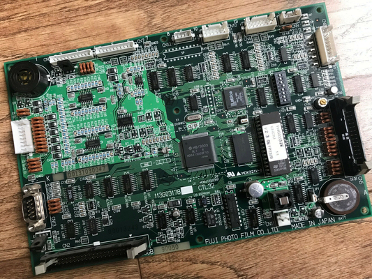 Il pezzo di ricambio CTL32 di Fuji FP232 Minilab ha stampato il circuito 113G03178 fornitore